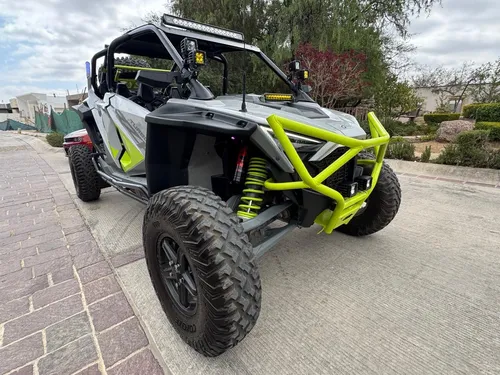 Polaris RZR Turbo R