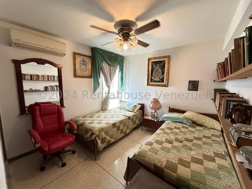 Casa En Venta En Alto Prado