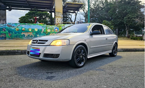 Chevrolet Astra Gls 2.0 3p