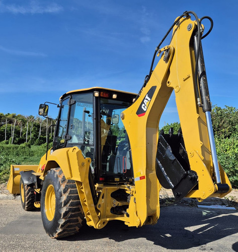 Retroescavadeira Caterpillar 416f2 Ano 2019 Com Dívida