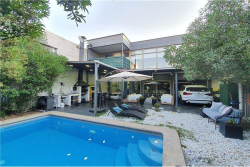 Imagen 2 de 30 de Casa Estilo Mediterraneo Con Excelente Ubicación