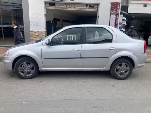 Renault Logan 1.6 Expression