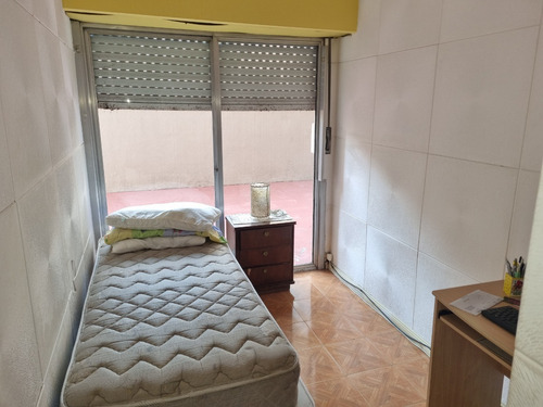 Imagen 9 de 15 de Departamento 3 Ambientes Con Gran Patio/ Ramos Mejía/ Céntrico