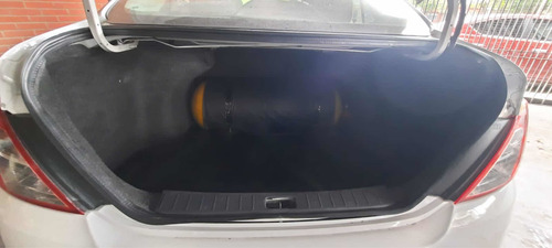 Imagen 6 de 11 de Nissan Versa 2015 1.6 Advance Mt C/gnc