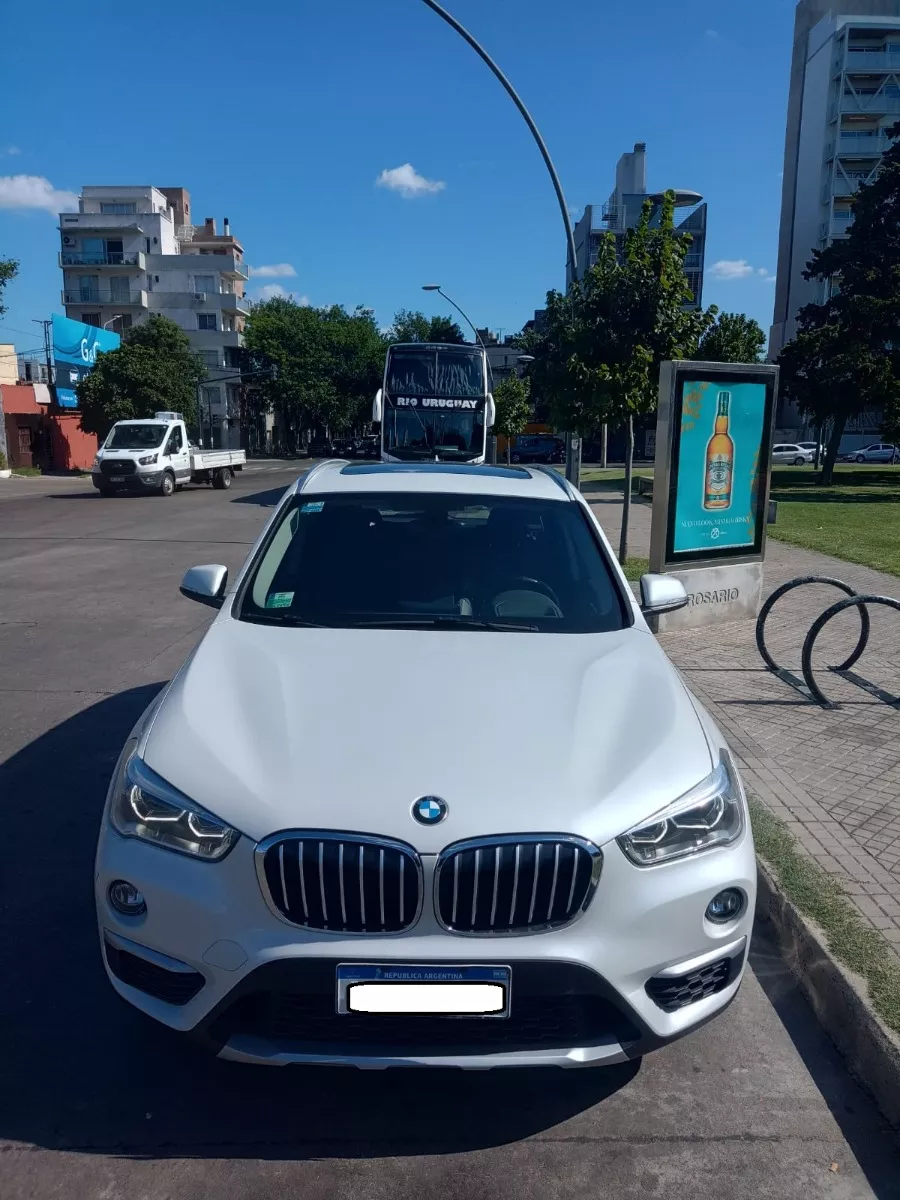 BMW X1 25i Xdrive Xline