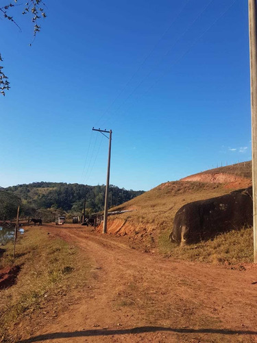 Imagem 4 de 9 de Terreno Santa Isabel P/chácara 1000m² Há 2 Km Da Dutra