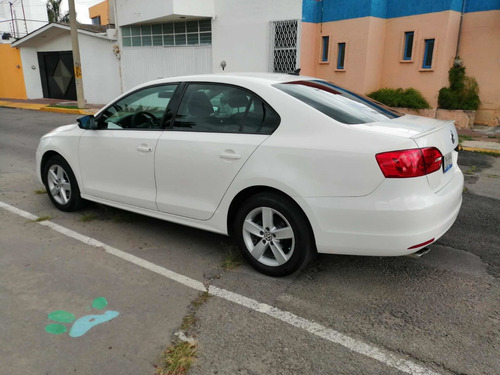 Imagen 5 de 15 de Volkswagen Jetta 2013 2.5 Style 5vel Mt