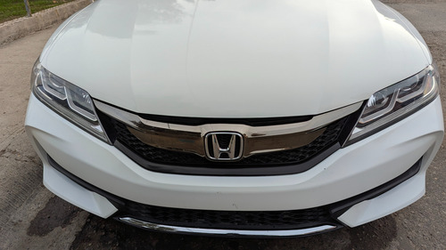 Accord Coupe Blanco 2017 En Excelentes Condiciones Importado