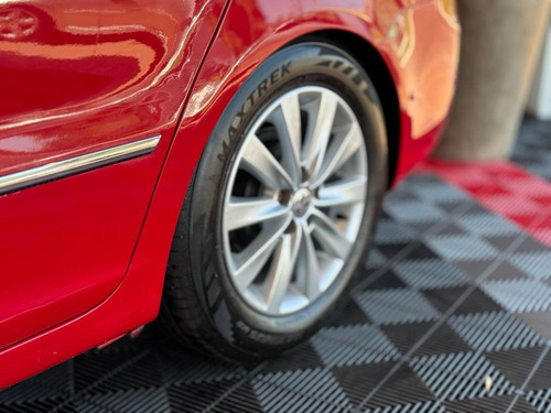 Volkswagen Spacefox 2012