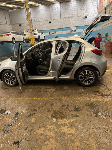Mazda 2 1.5 Grand Touring