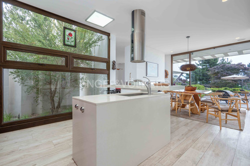 Moderna Casa En Condominio Cantagua