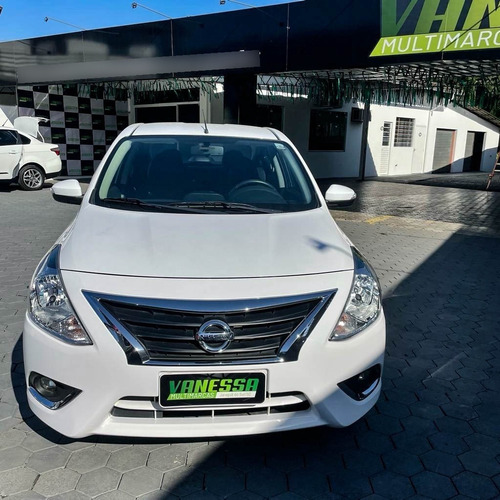 Imagem 1 de 10 de Nissan- Versa Sl 1.6 16v Flexstart 4p Aut.