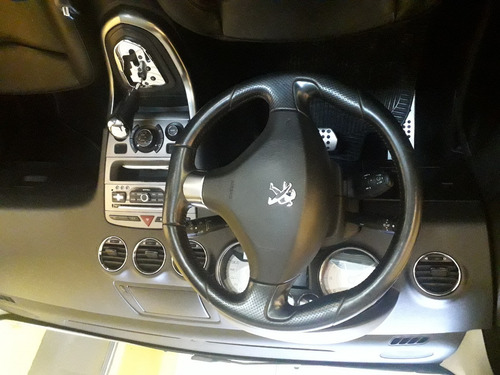 Imagem 8 de 11 de Peugeot 308 2013