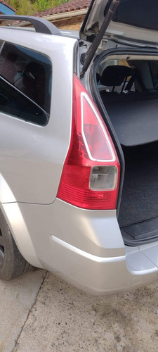 Renault Megane Grand Tour 1.6 Dynamique Hi-flex 5p