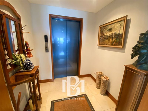 Departamento En Venta De 4 Dorm. En Las Condes