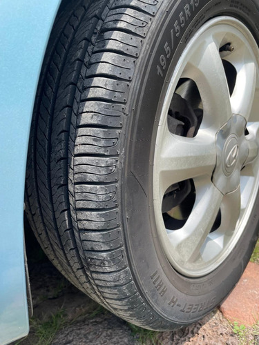 Chrysler Dodge Attitude Gls Equipado Automático 4 Cilindros