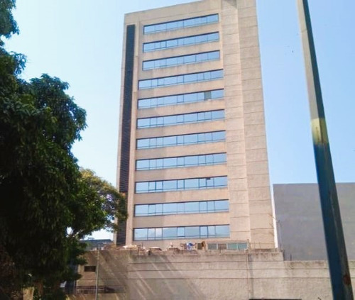 Rr Alquiler Oficina En Edificio Corporativo, Ubicado En Sabana Grande, Cuenta Con Un Área De 300 M².