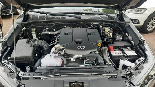 Imagen 16 de 17 de Toyota Hilux Sr 4x2 2022 Durzo Automoviles