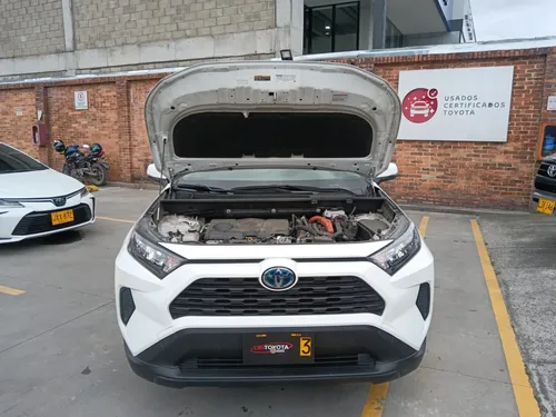 Toyota RAV4 2.5 Le Hev 4X4 Cvt