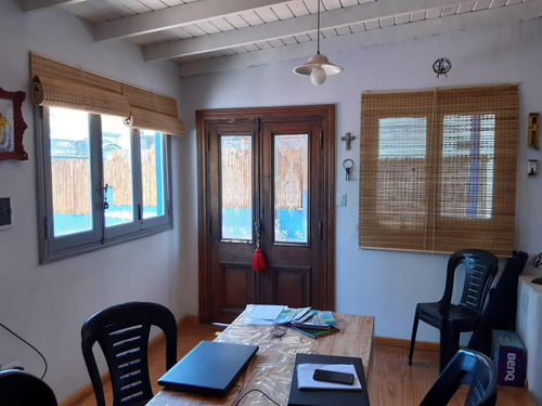 Imagen 15 de 22 de Venta Departamento 2 Dormitorios Estudio Terraza - Centro