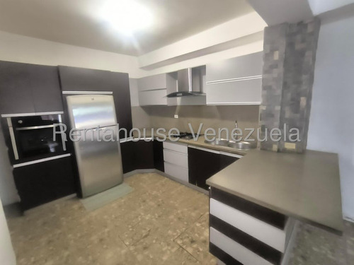 Bella Casa Duplex Ubicada En Conjunto Cerrado Con Vigilancia 24 Hrs, Sala Comedor Concepto Abierto, Cocina Empotrada Moderna Con Tope De Cuarzo,area De Faena, Patio,terraza Con Escaleras Independiente