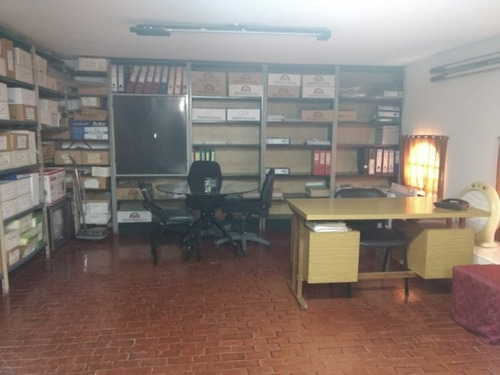 Imagen 10 de 10 de Galpon 648 M2 Sobre Ovidio Lagos