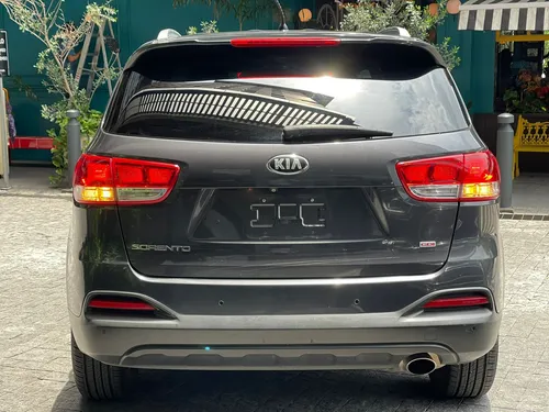 Kia Sorento 2.4 Lx At