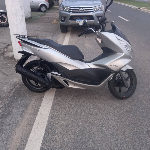 Imagem 7 de 10 de Honda Pcx 2017