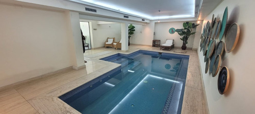 Magnífico Departamento Duplex Con Precioso Jardin Amplitud