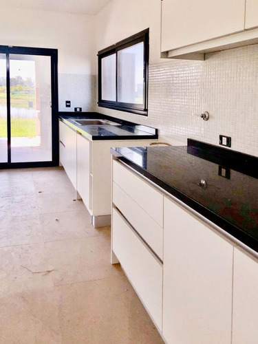 Imagen 24 de 30 de Casa En Venta El Canton Barrio Norte A Laguna C/pileta