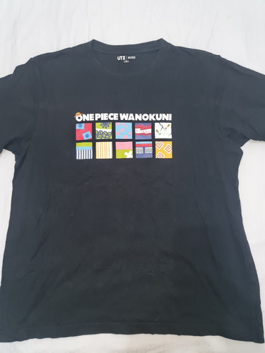 Playera Uniqlo One Piece Original (Usado)