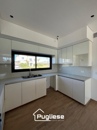 Casa En Venta A Estrenar En Barrio Ceibos Puertos Escobar