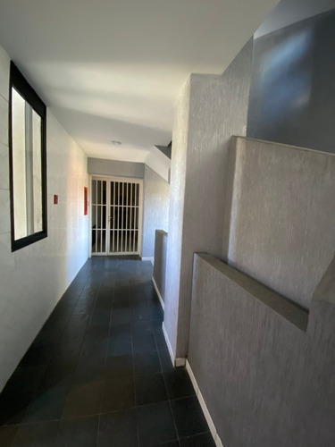 Imagen 3 de 21 de Fernando Guerrero Vende Apartamento En Res Las Antillas A, La Granja