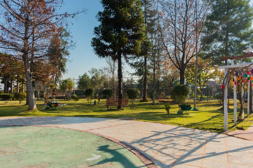 Imagen 20 de 30 de Gran Casa En Parcela Para Disfrutar En Familia
