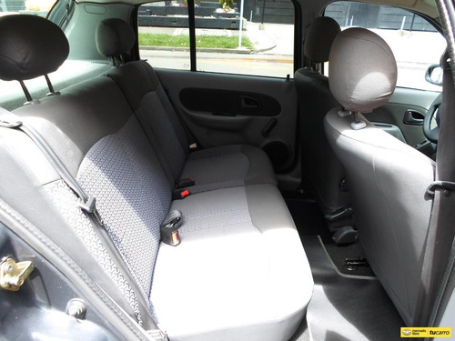 Imagen 10 de 25 de Renault Clio Authentique