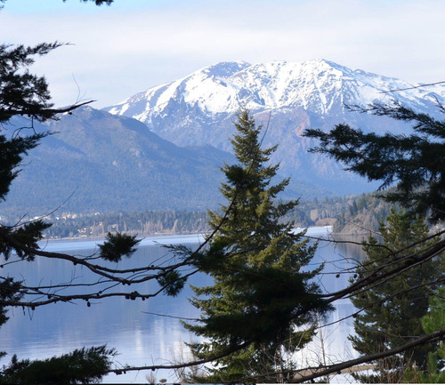 Imagen 1 de 14 de Dos Cabañas En Peninsula Vista Al Lago Bariloche