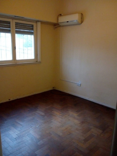 Imagen 4 de 10 de Departamento En Venta En Wilde Centro