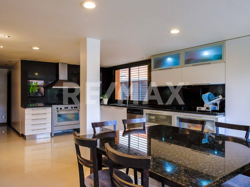 Imagen 4 de 14 de Mh Casa En Venta La Viña Calle Cerrada