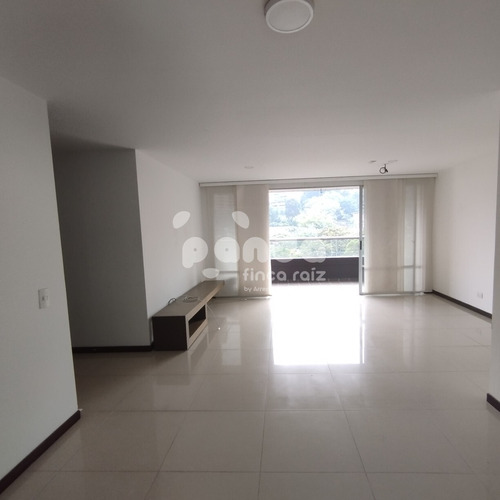 Apartamento En Alquiler En Medellin - Transversal Inferior 