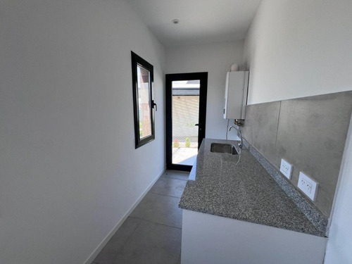 Casa En Venta San Sebastián Barrio Privado - 3 Dormitorios