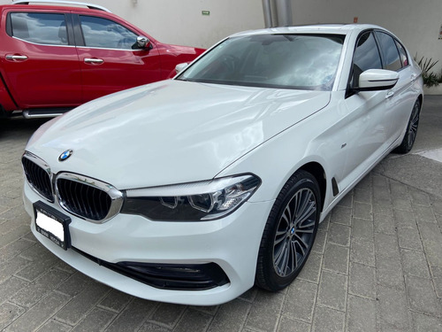 BMW Serie 5 520 iA SPORT LINE