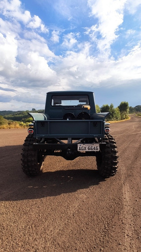 Ford F-75 3.0