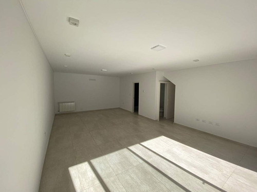 Imagen 2 de 15 de Dúplex En Venta De 3 Dormitorios En Villa Belgrano - Housing