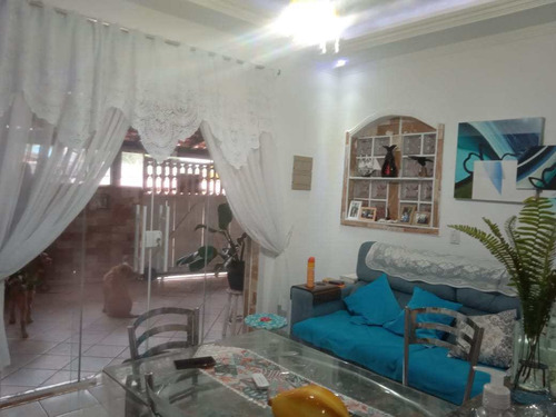 Casa Com 2 Dorms, Belas Artes, Itanhaém - R$ 240 Mil, Cod: 3010 - V3010