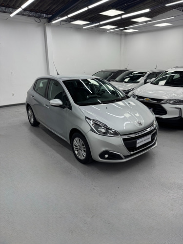 Peugeot 208 1.6 Allure