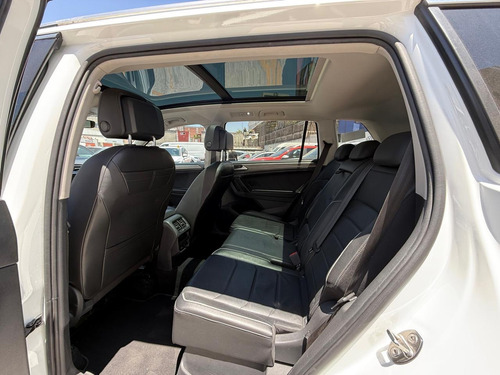 Volkswagen Tiguan 2.0 Tsi R-Line Dsg7