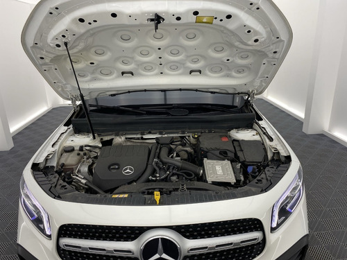 Imagen 23 de 25 de Mercedes Benz Glb 200 1.332