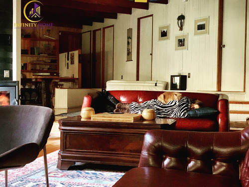 Vende Casa Con Gran Terreno Caburgua Pucón
