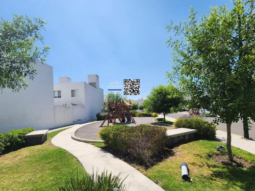 Casa En Remate En Sonterra Residencial Querétaro