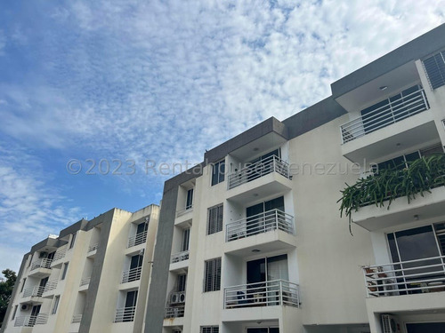 Sp Apartamento Con Vigilancia Privada En Alquiler Agua Viva Cabudare Lara, Venezuela. 102 M²